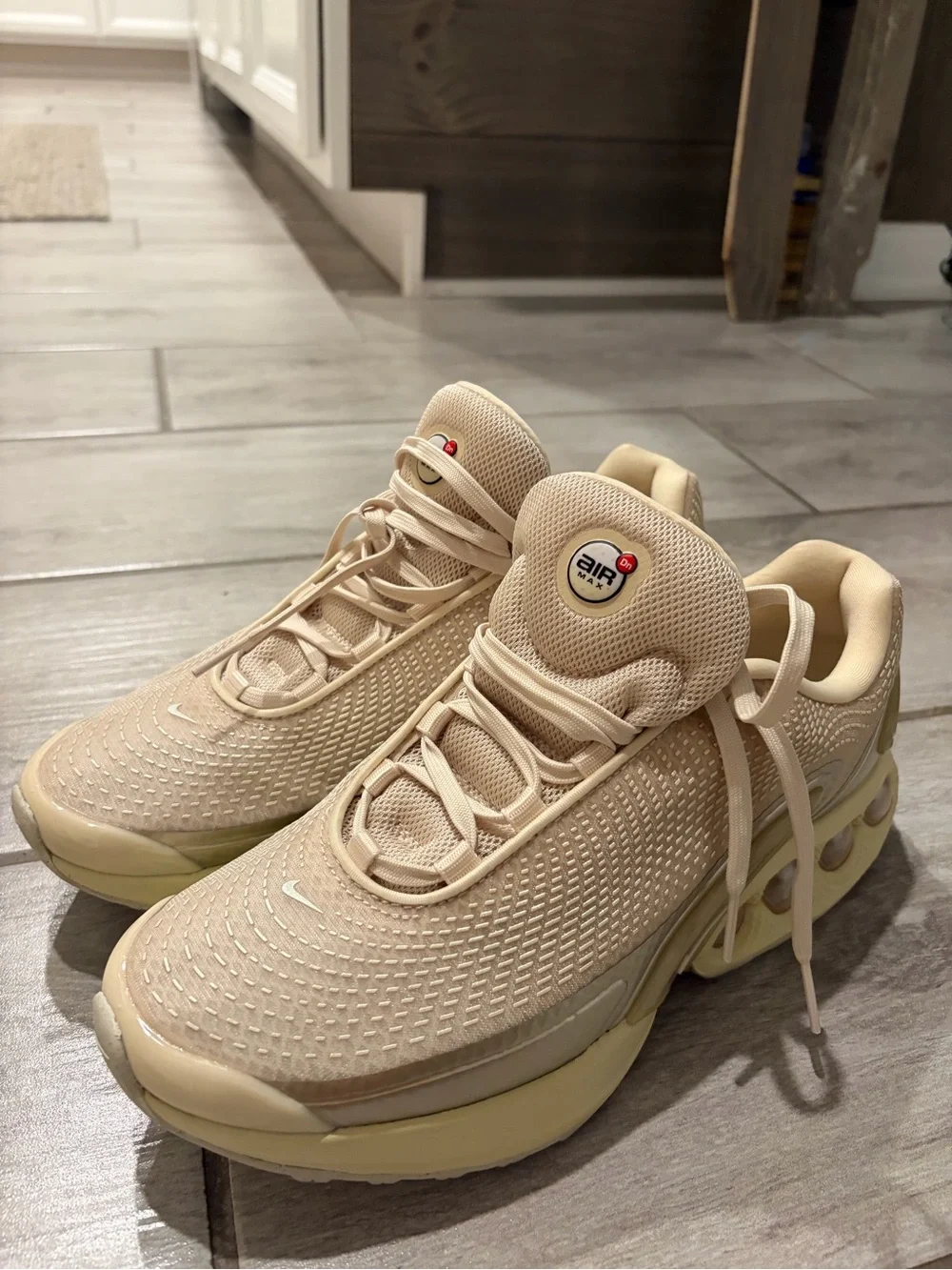 Size 9.5 - Nike Air Max DN Light Khaki Womens HV4861-200 NWOT